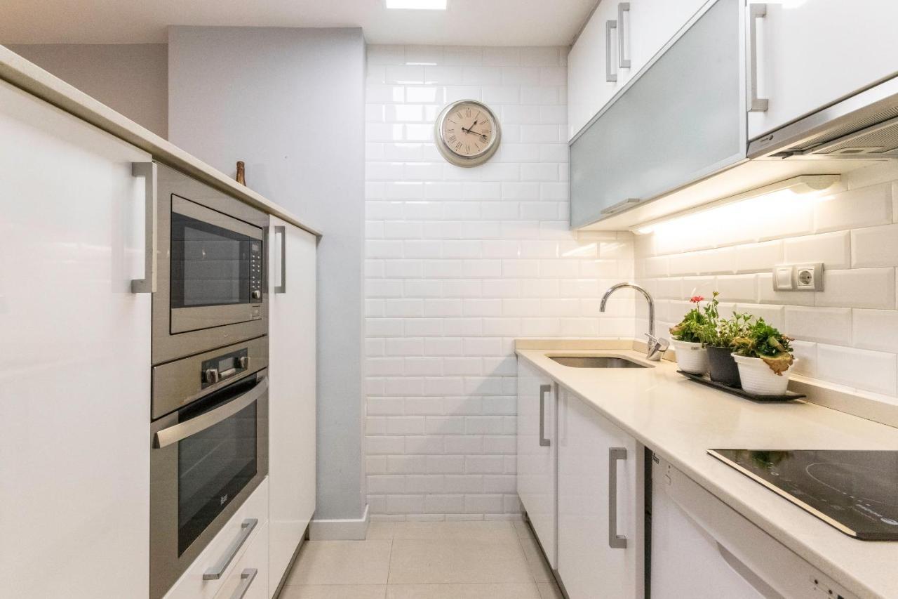 Apartamento En Centro De Bilbao, Deusto Apartment Екстериор снимка